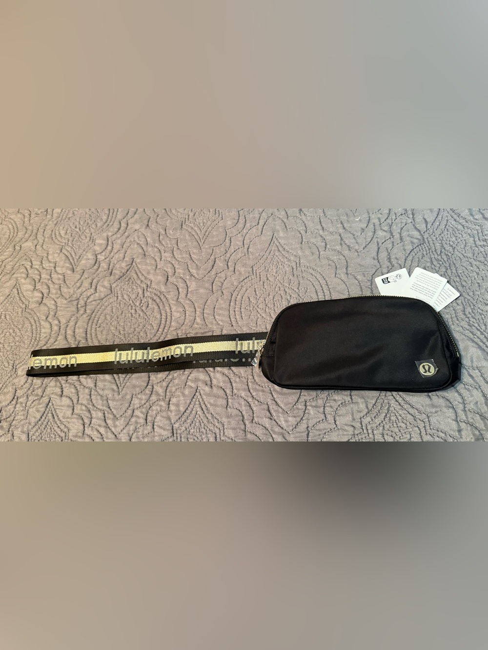 Lululemon Athletica Black & Gold Branded Belt